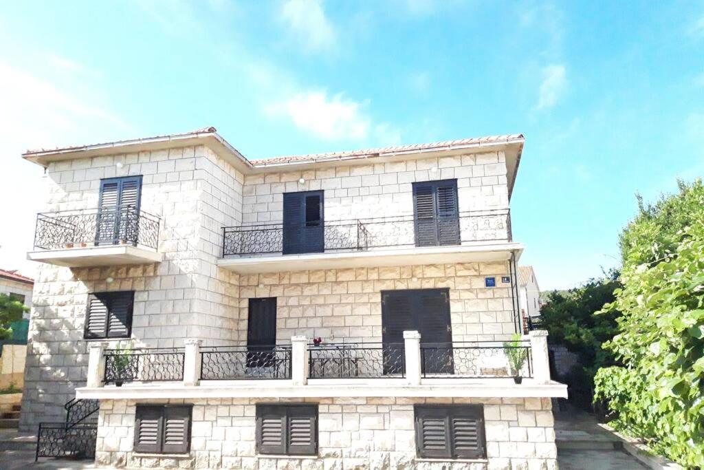 Giovanna - Spacious Lovely Apartment سوبيتار المظهر الخارجي الصورة
