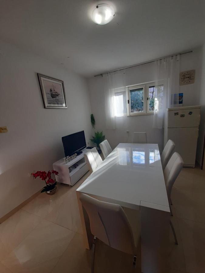 Giovanna - Spacious Lovely Apartment سوبيتار المظهر الخارجي الصورة